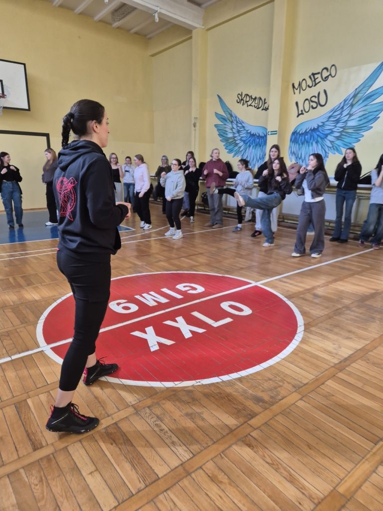 samoobrona dla mlodziezy warszawa